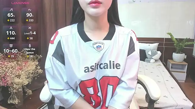 Mimini- online show from November 2025 04:33:02 AM