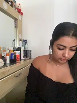 Snapshot of NatashaBrown12 chatting on May 2026 01:49:01 PM NatashaBrown12 online show from May 2026 01:49:01 PM