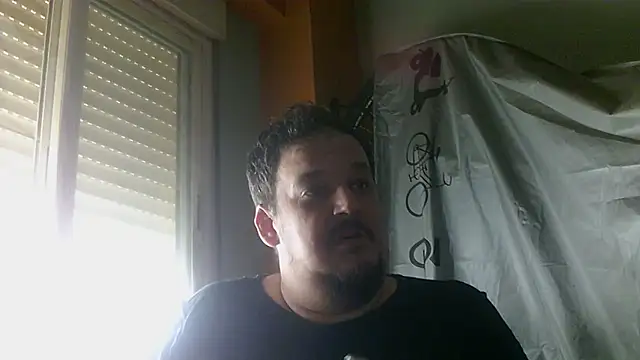 Snapshot of porkorossy chatting on April 2026 08:02:02 AM porkorossy online show from April 2026 08:02:02 AM