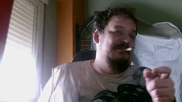 Snapshot of porkorossy chatting on May 2026 07:36:02 AM porkorossy online show from May 2026 07:36:02 AM