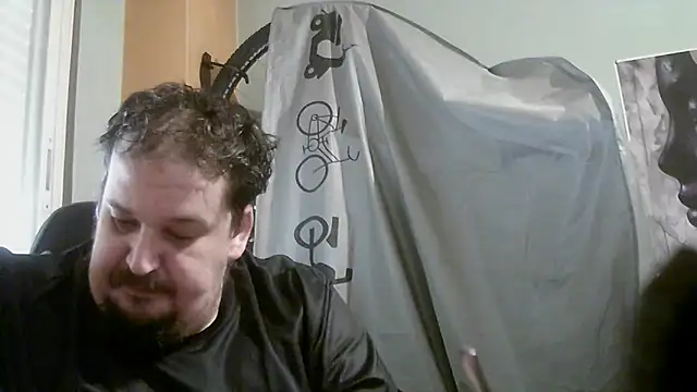 Snapshot of porkorossy chatting on May 2026 09:48:01 AM porkorossy online show from May 2026 09:48:01 AM