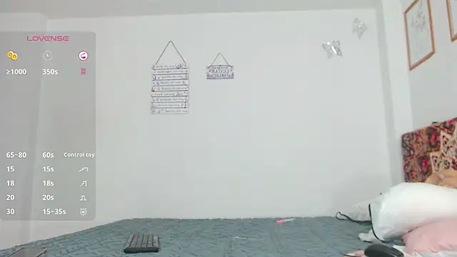 verocute7 online show from October 2025 02:08:01 AM