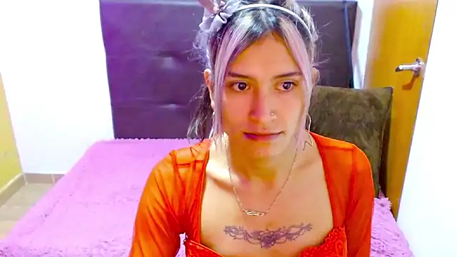 Queen camila online show from February 2025 03:11:02 AM