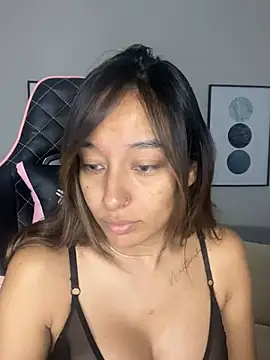 DianaHopson online show from February 2025 10:29:02 AM