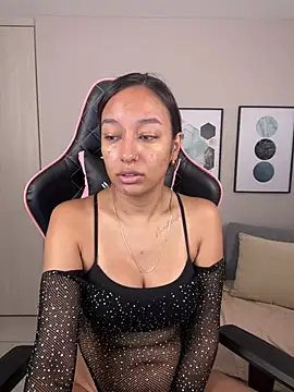 DianaHopson online show from February 2025 09:47:01 AM