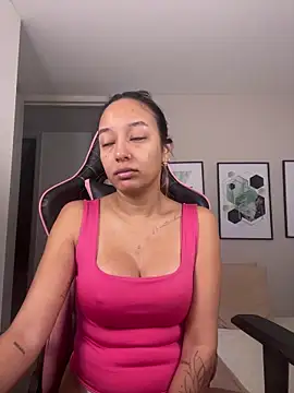 DianaHopson online show from November 2025 11:23:02 AM