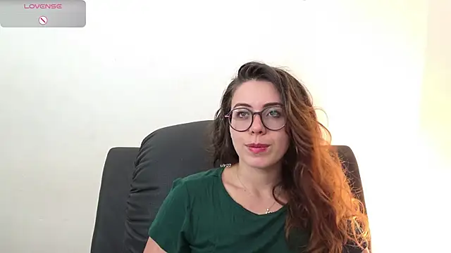 irinasweet27 online show from September 2025 01:50:01 AM