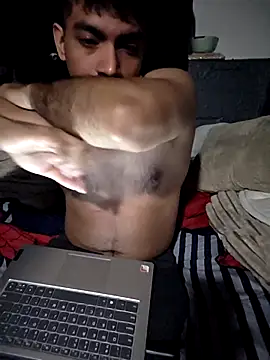 Snapshot of parker321516 chatting on April 2026 01:58:02 AM parker321516 online show from April 2026 01:58:02 AM