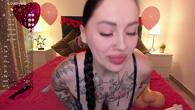 Snapshot of missAngellina chatting on February 2025 05:09:01 AM missAngellina online show from February 2025 05:09:01 AM