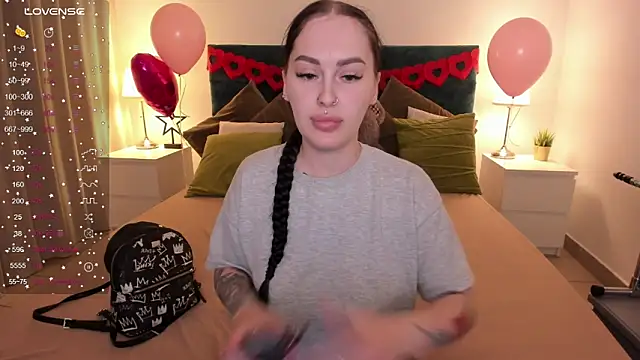 Snapshot of missAngellina chatting on February 2025 10:48:02 PM missAngellina online show from February 2025 10:48:02 PM