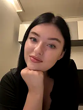 Snapshot of Angela_Fosterr chatting on October 2025 05:13:01 PM Angela Fosterr online show from October 2025 05:13:01 PM