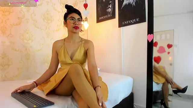 BRITANY WELLS  online show from February 2026 12:34:02 PM