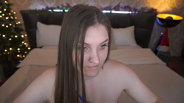 EmmyCharmm online show from December 2024 09:37:02 AM