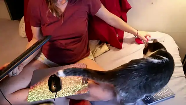 xxpixeyxx online show from October 2025 02:44:01 AM