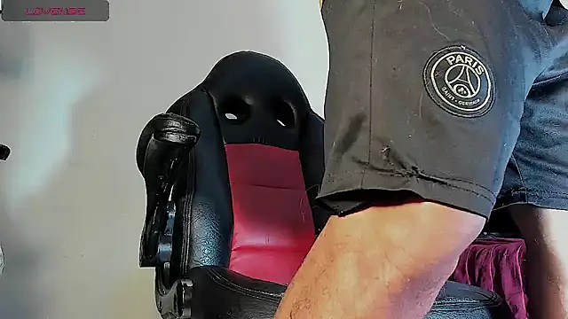 FuckHardlove online show from October 2025 04:18:01 PM