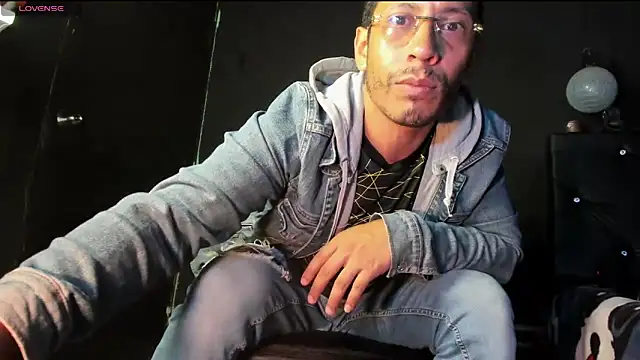 FuckHardlove online show from April 2026 02:38:02 AM