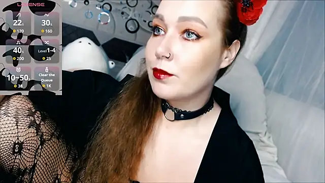 tia meow online show from October 2025 07:25:01 PM