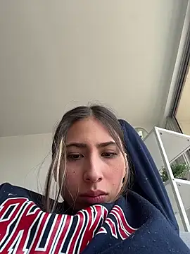 Ameellie online show from March 2026 03:28:01 PM