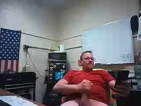 Snapshot of Cockrub1 chatting on December 2024 05:13:01 PM Cockrub1 online show from December 2024 05:13:01 PM