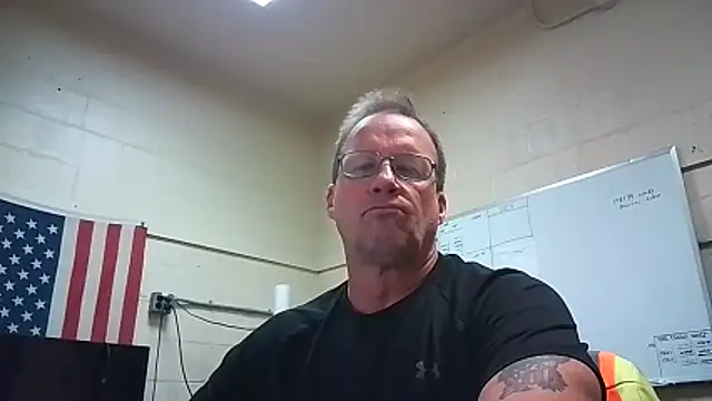 Cockrub1 online show from November 2025 12:38:02 PM