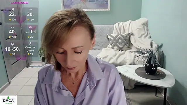 Snapshot of HornyMilf_777 chatting on July 2026 06:22:02 AM HornyMilf 777 online show from July 2026 06:22:02 AM