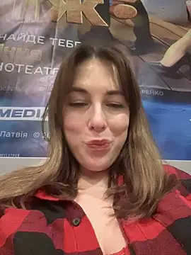 MommmyYummy online show from January 2025 01:47:01 PM