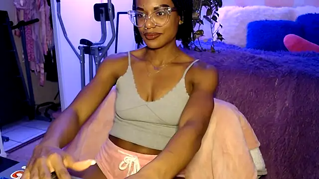 Snapshot of CocoSage chatting on July 2026 05:42:02 AM CocoSage online show from July 2026 05:42:02 AM