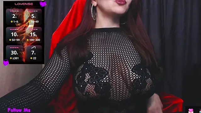 mia-joy online show from October 2025 06:30:01 PM