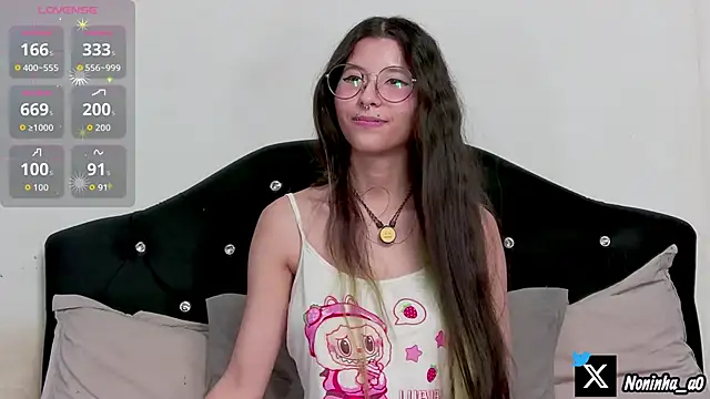 Snapshot of nonawhitemm chatting on May 2026 04:04:02 PM nonawhitemm online show from May 2026 04:04:02 PM