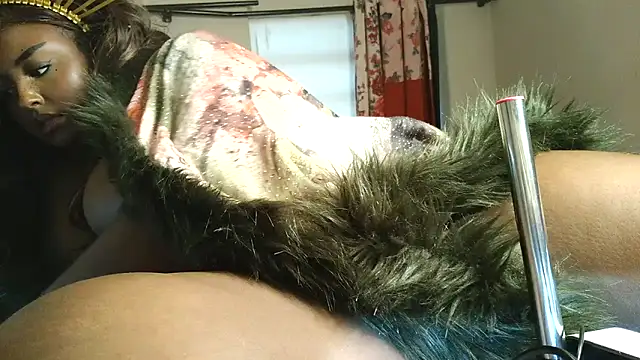 Snapshot of SiminFox chatting on April 2026 05:30:01 PM SiminFox online show from April 2026 05:30:01 PM