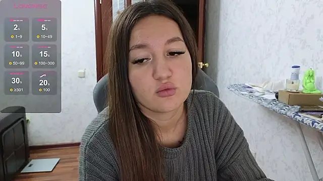 Snapshot of Nelly_Fischer chatting on December 2024 02:55:01 PM Nelly Fischer online show from December 2024 02:55:01 PM