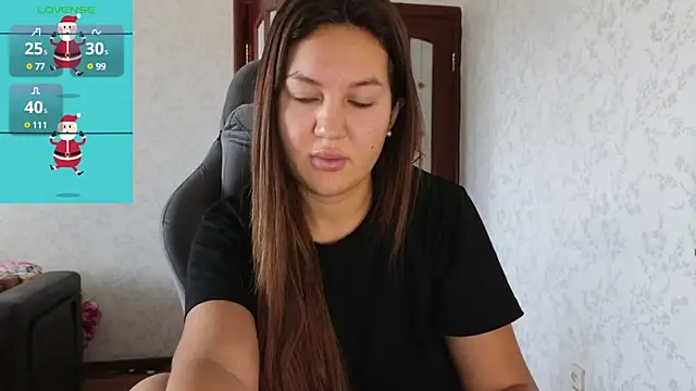 Snapshot of Nelly_Fischer chatting on January 2025 06:27:01 AM Nelly Fischer online show from January 2025 06:27:01 AM