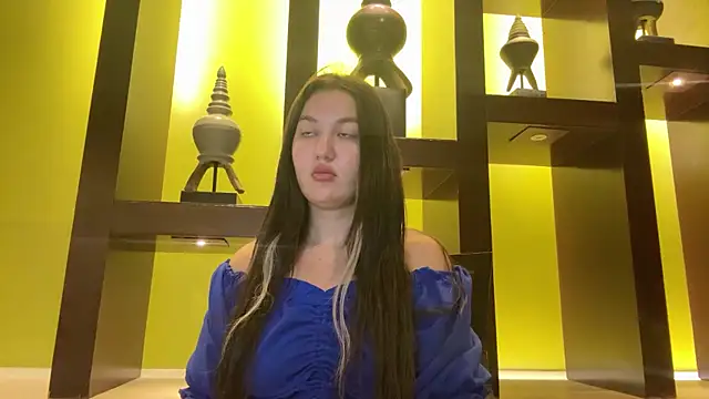 Snapshot of Nelly_Fischer chatting on January 2025 04:48:01 PM Nelly Fischer online show from January 2025 04:48:01 PM