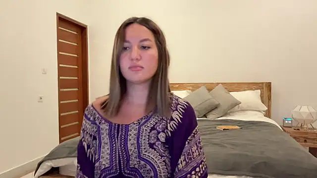 Snapshot of Nelly_Fischer chatting on September 2025 02:30:02 PM Nelly Fischer online show from September 2025 02:30:02 PM