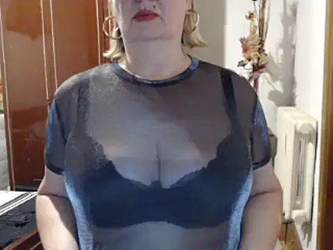 Snapshot of Secretfox chatting on October 2025 04:35:01 AM Secretfox online show from October 2025 04:35:01 AM