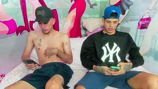 amazing group hot69 online show from September 2025 07:08:02 PM