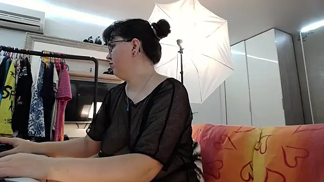 ILoveToFeelU online show from September 2025 10:59:02 PM