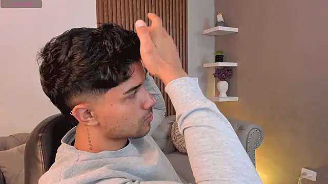 liam collins21 online show from March 2025 11:51:01 AM