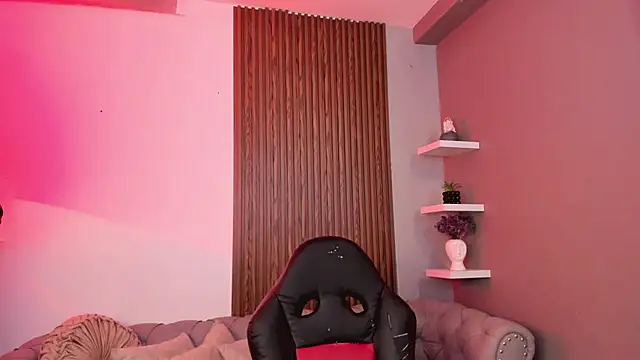 liam collins21 online show from March 2025 11:41:01 AM