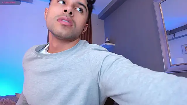 liam collins21 online show from March 2025 11:40:01 AM