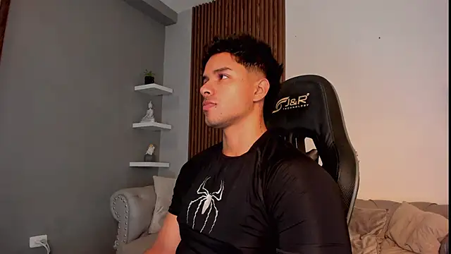 liam collins21 online show from September 2025 11:43:02 AM