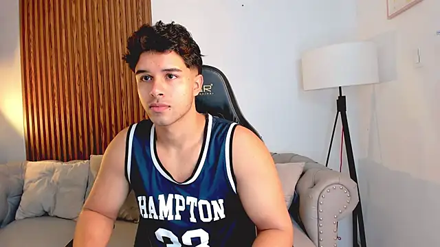 liam collins21 online show from November 2025 11:54:01 AM