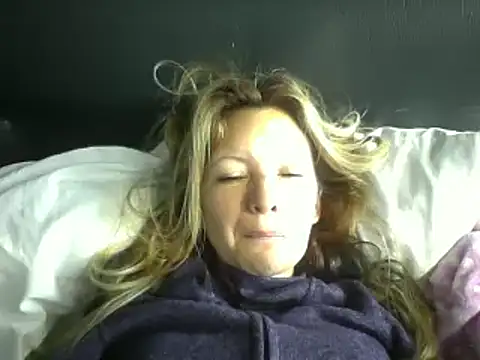 Snapshot of Paulita_x3 chatting on March 2026 01:03:02 PM Paulita x3 online show from March 2026 01:03:02 PM