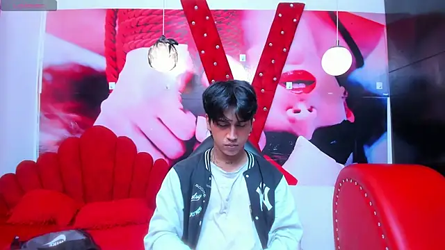 alex 477 online show from October 2025 11:40:01 AM