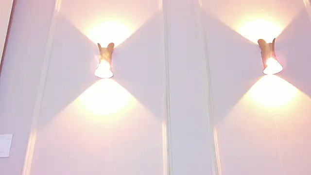 Lia walton online show from February 2026 12:10:01 PM