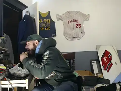 Snapshot of sledge901 chatting on February 2025 07:42:02 PM sledge901 online show from February 2025 07:42:02 PM