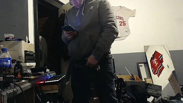 Snapshot of sledge901 chatting on February 2025 11:10:02 PM sledge901 online show from February 2025 11:10:02 PM