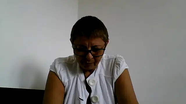 roseblak42 online show from September 2025 09:25:02 AM