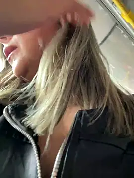  Abril-Office1 online show from December 2024 05:40:02 PM