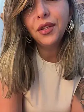  Abril-Office1 online show from January 2025 10:03:01 PM